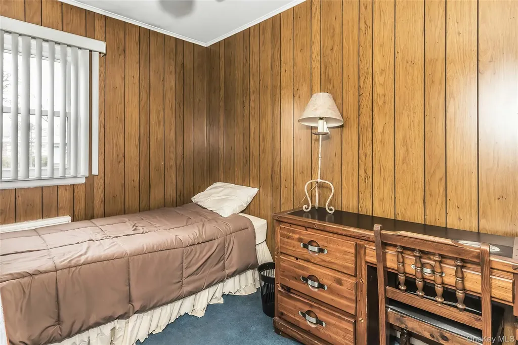 80 Knickerbocker Road N Plainview NY 11803