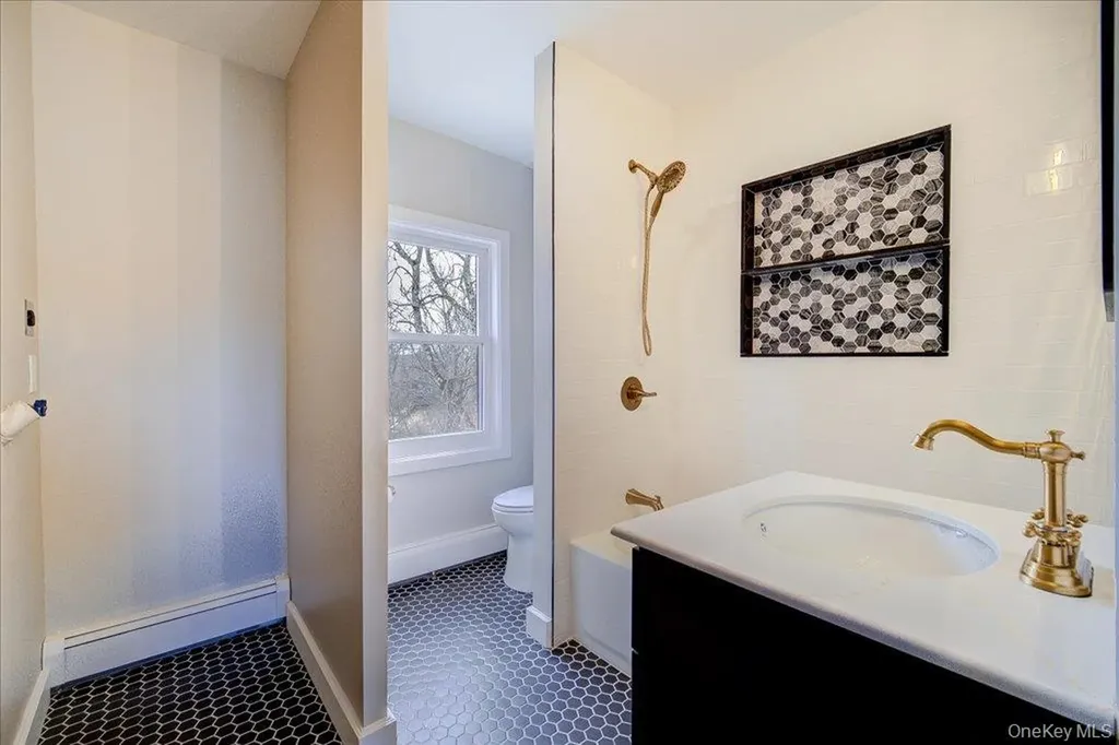 2744 W Main Street Wappingers Falls NY 12590