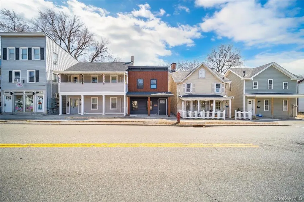 2744 W Main Street Wappingers Falls NY 12590
