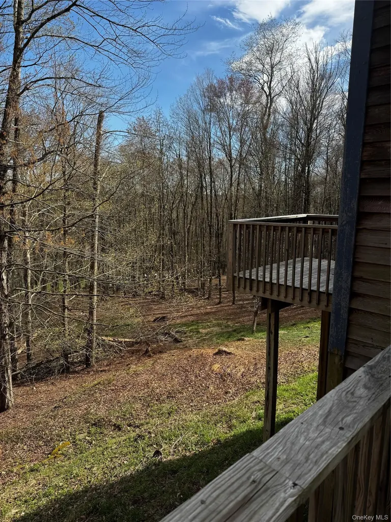 118 Whispering Pines Road Neversink NY 12765