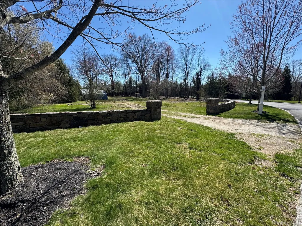 5 Stone Bridge Road Purchase NY 10577