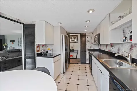 500 High Point Drive Hartsdale NY 10530