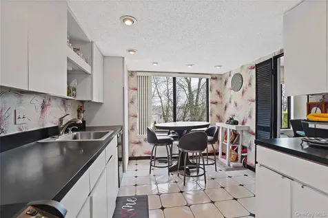 500 High Point Drive Hartsdale NY 10530