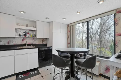 500 High Point Drive Hartsdale NY 10530