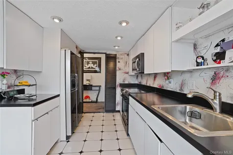 500 High Point Drive Hartsdale NY 10530