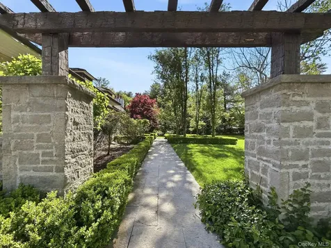 440 Sterling Road Harrison NY 10528