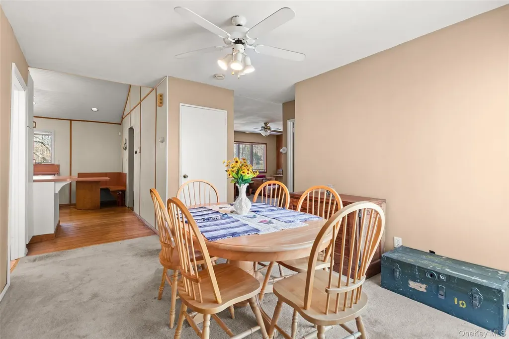 1643 Pine Acres Boulevard Bay Shore NY 11706