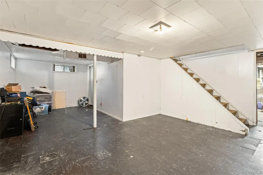 1643 Pine Acres Boulevard Bay Shore NY 11706