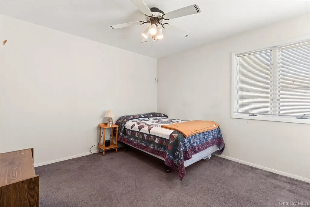 1643 Pine Acres Boulevard Bay Shore NY 11706