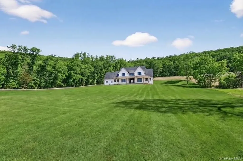 145 Kings Highway Bypass Chester NY 10918