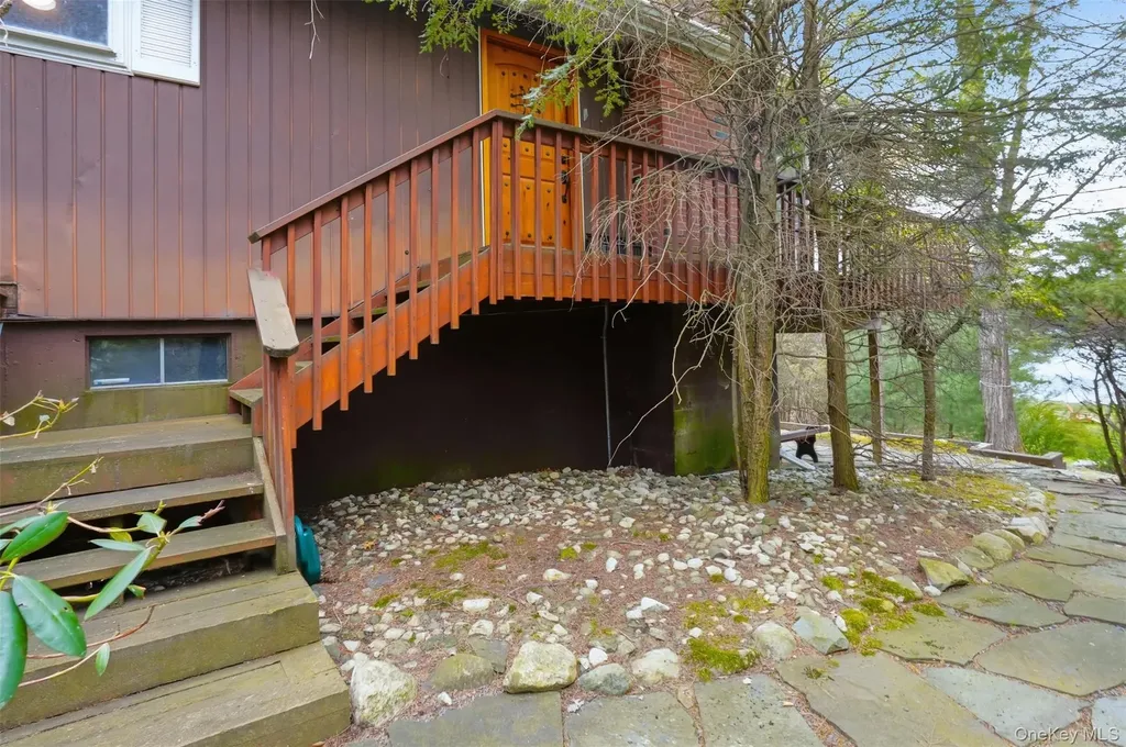 61 Lake Shore Drive E Rock Hill NY 12775