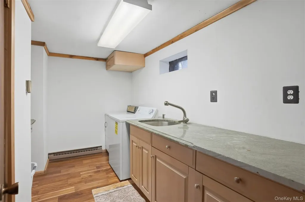 61 Lake Shore Drive E Rock Hill NY 12775