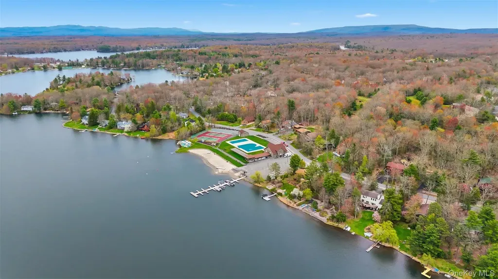 61 Lake Shore Drive E Rock Hill NY 12775
