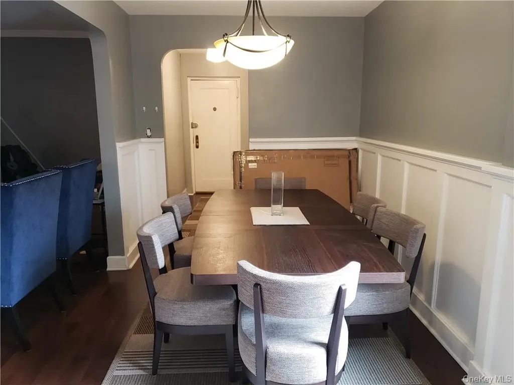 811 Bronx River Road Bronxville NY 10708
