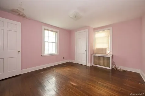 1 Edna Place New Rochelle NY 10804