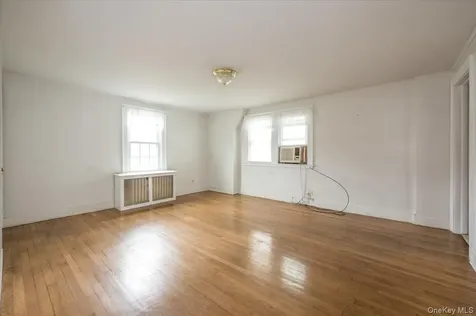 1 Edna Place New Rochelle NY 10804