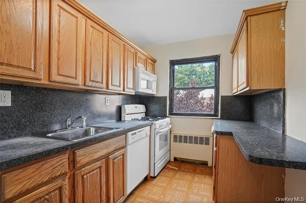 90-55 Shore Parkway Howard Beach NY 11414