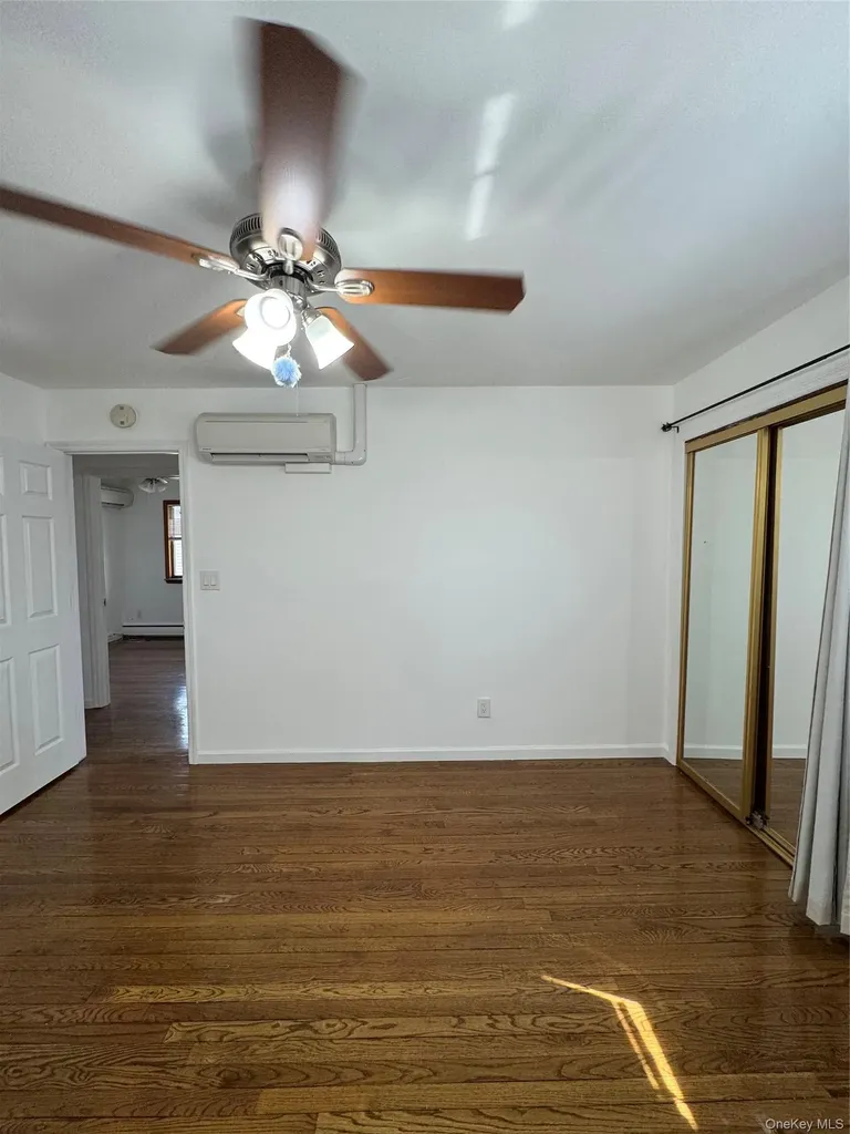 15 Belmont Blvd Boulevard Elmont NY 11003