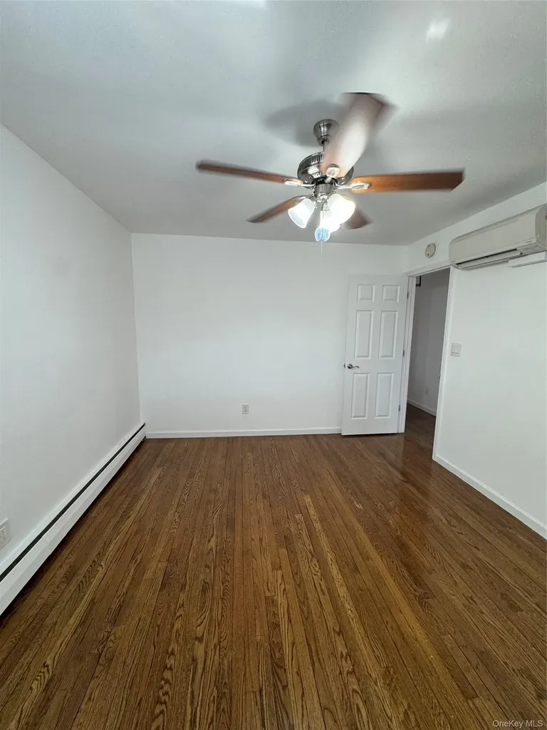 15 Belmont Blvd Boulevard Elmont NY 11003