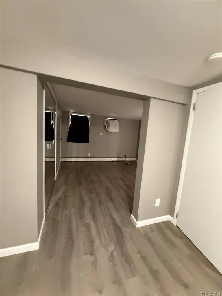 60 Wheatfield Lane Commack NY 11725
