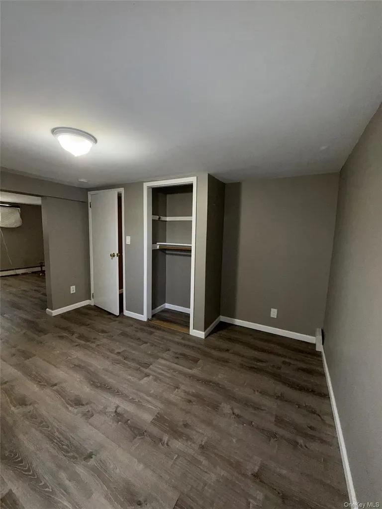 60 Wheatfield Lane Commack NY 11725