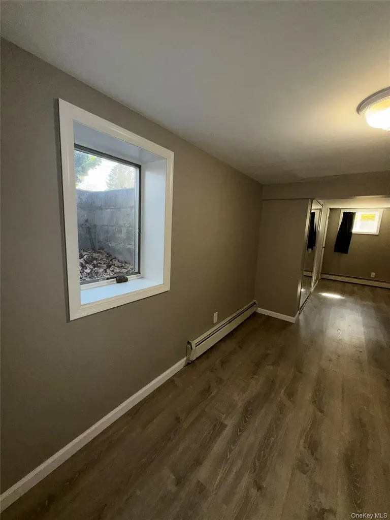 60 Wheatfield Lane Commack NY 11725