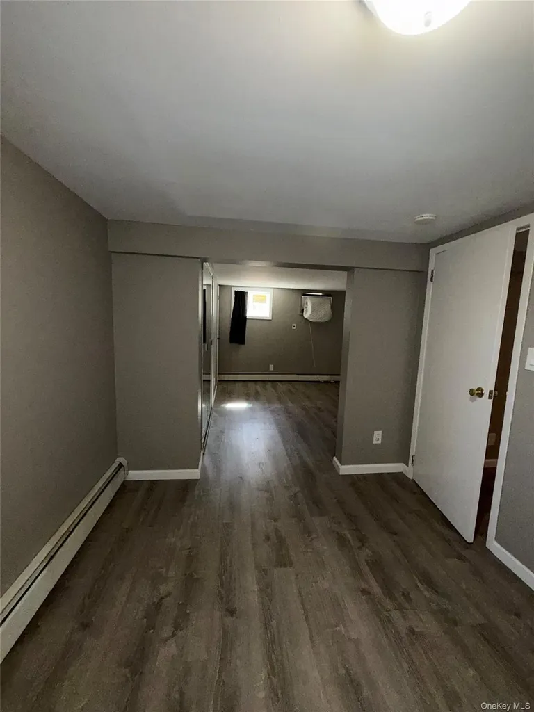 60 Wheatfield Lane Commack NY 11725