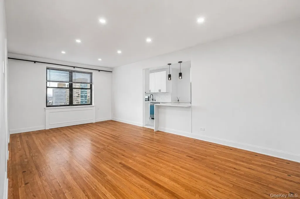 9876 Queens Boulevard Rego Park NY 11374
