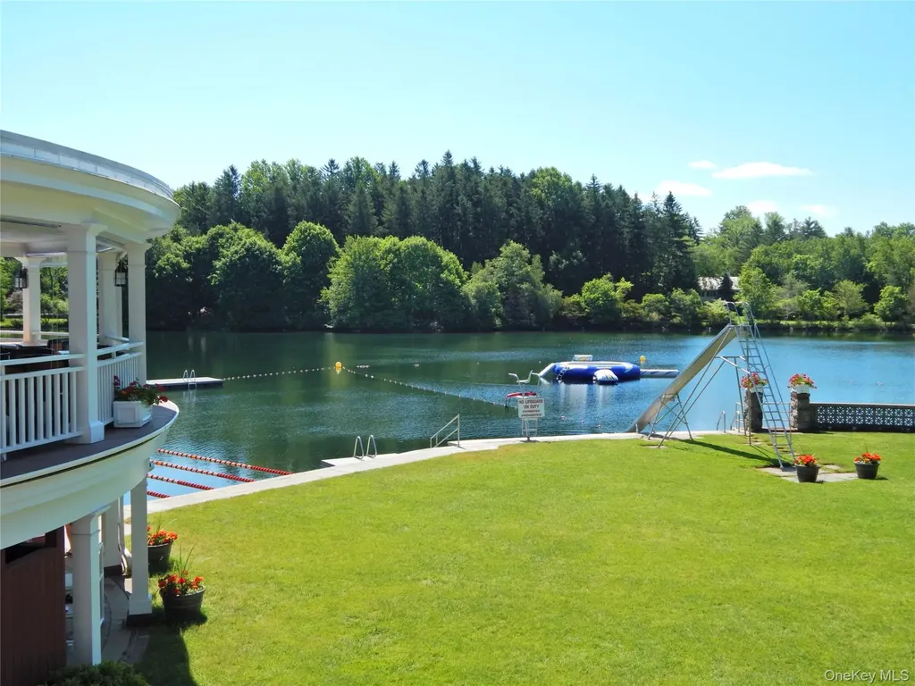 53 Windmill Road Armonk NY 10504
