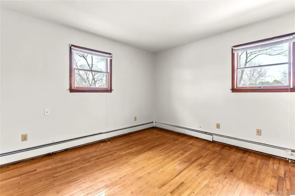 18 Brandywine Drive Mastic NY 11950