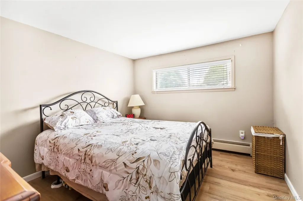 18 Brandywine Drive Mastic NY 11950