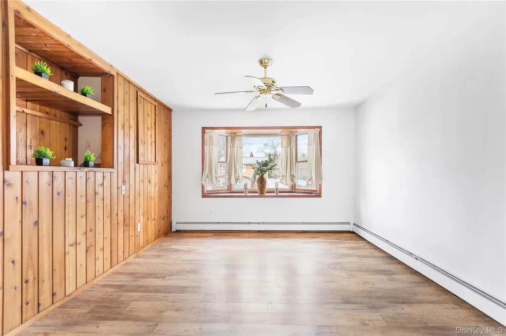 18 Brandywine Drive Mastic NY 11950