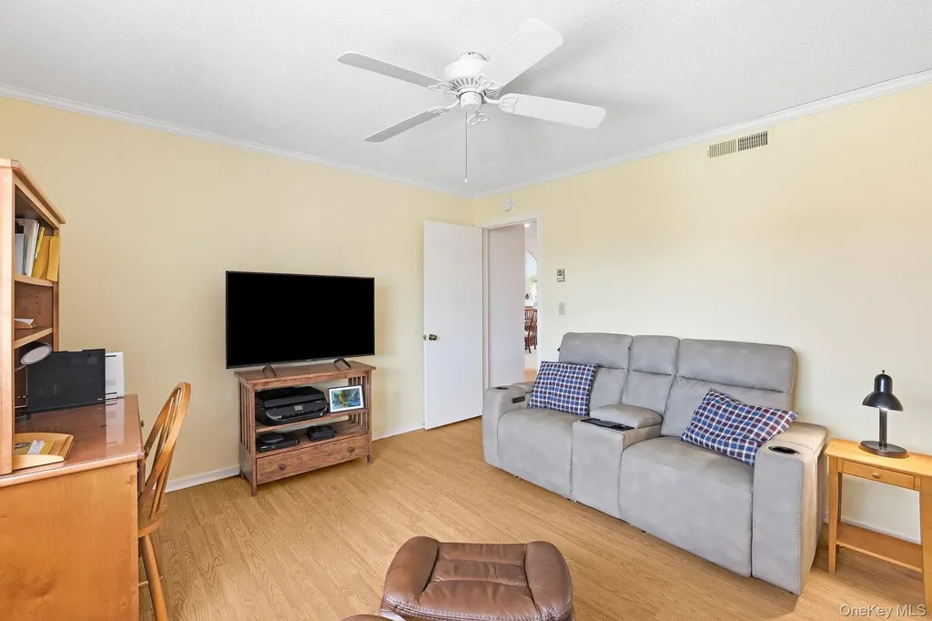 612 Heritage Hills Somers NY 10589