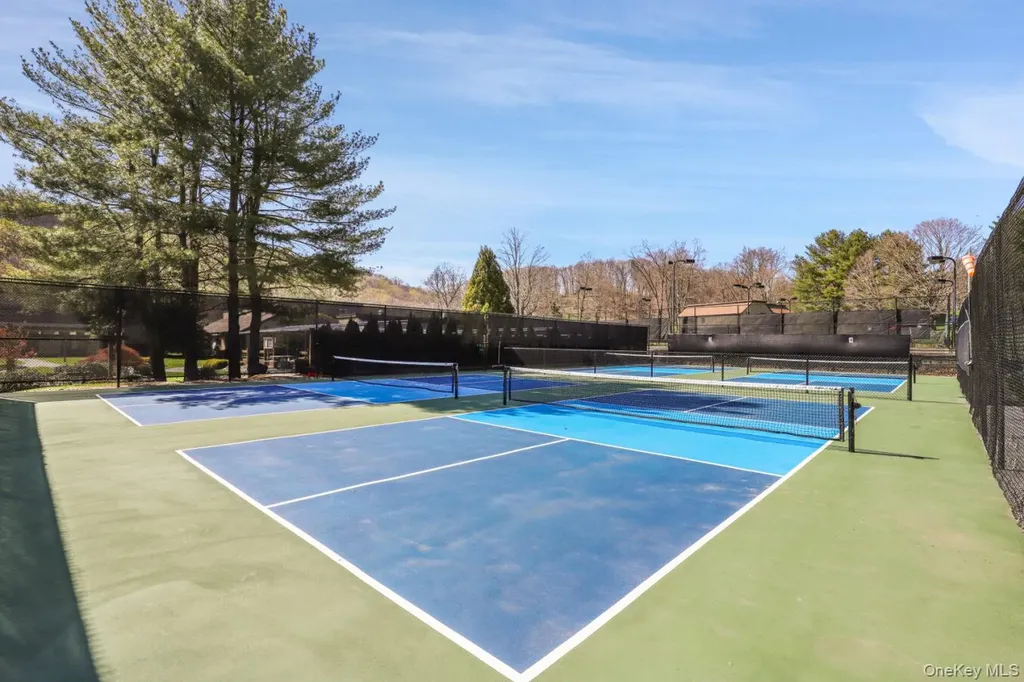 612 Heritage Hills Somers NY 10589