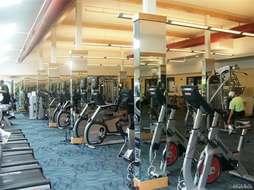 612 Heritage Hills Somers NY 10589
