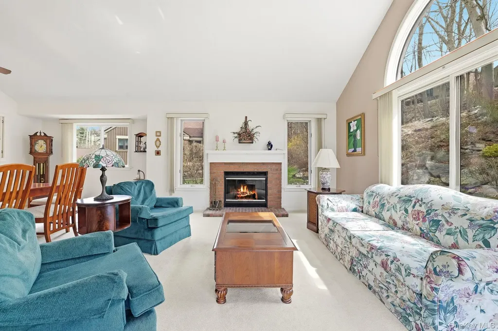 612 Heritage Hills Somers NY 10589
