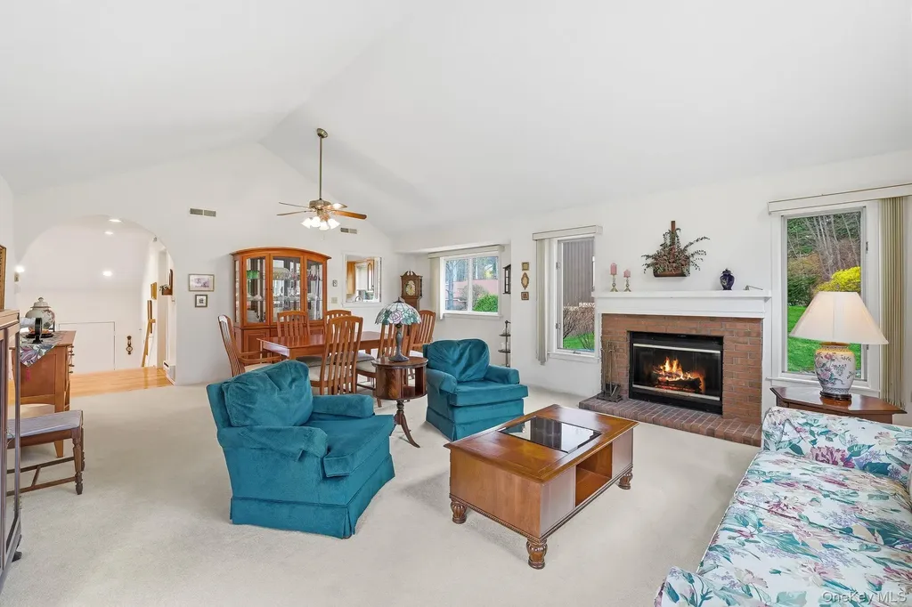 612 Heritage Hills Somers NY 10589