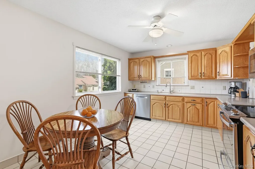612 Heritage Hills Somers NY 10589
