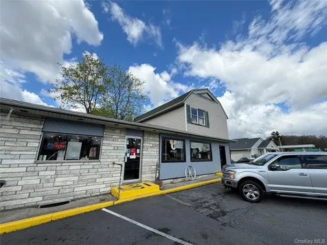 3743 Route 9w Highland NY 12528
