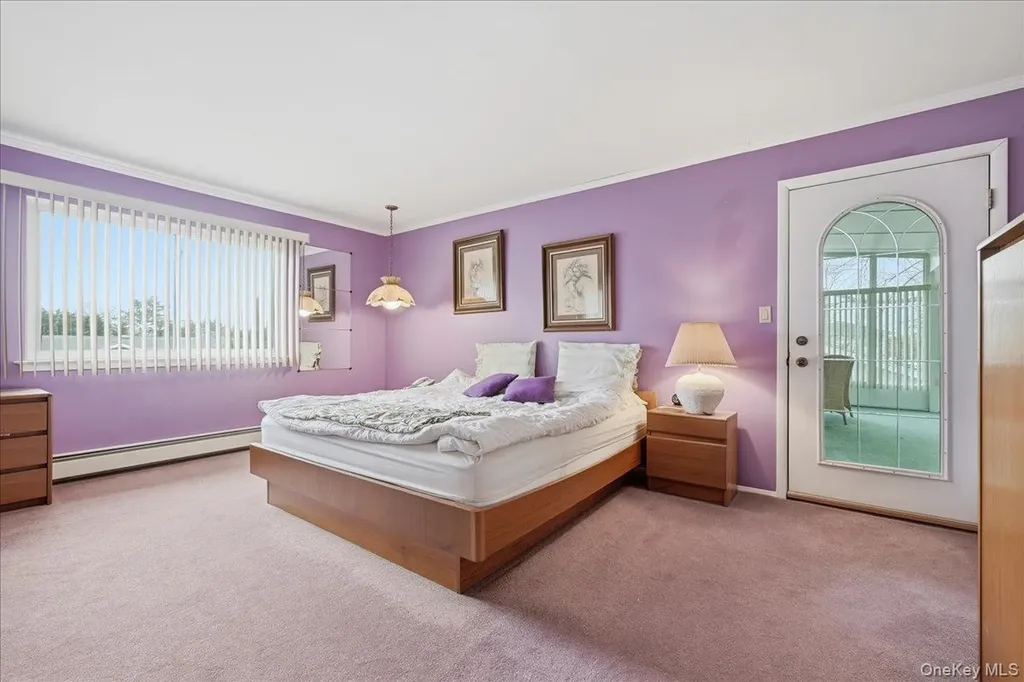 16 Seaway Drive Copiague NY 11726
