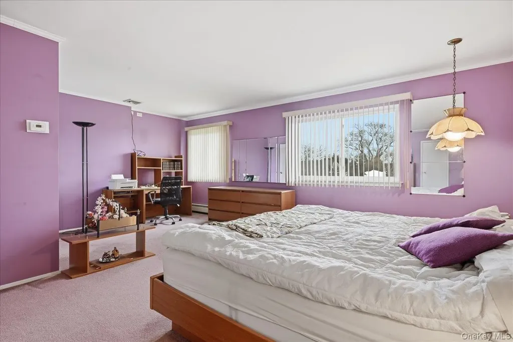 16 Seaway Drive Copiague NY 11726