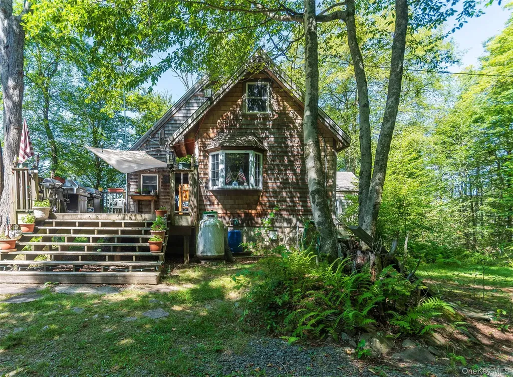 885 Grandview Road Hancock NY 13783