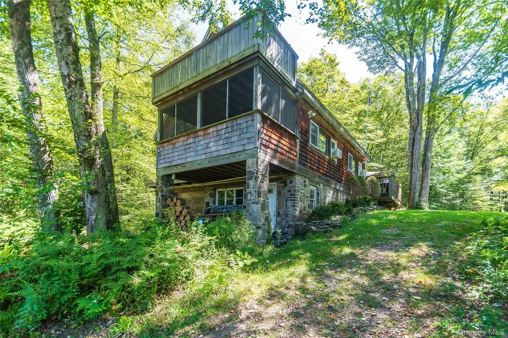 885 Grandview Road Hancock NY 13783