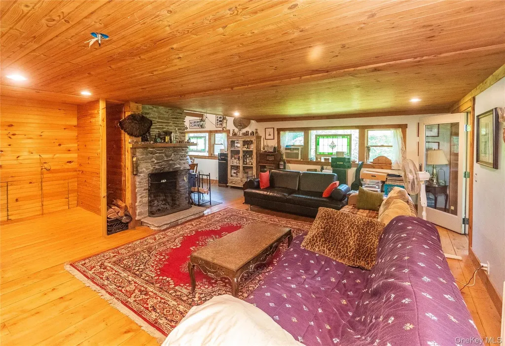 885 Grandview Road Hancock NY 13783