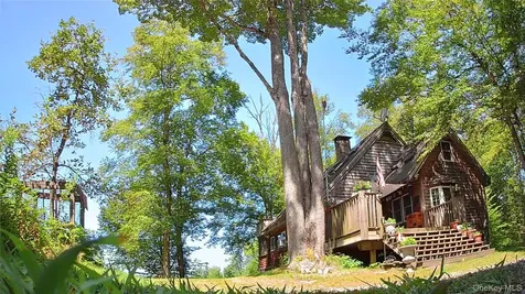 885 Grandview Road Hancock NY 13783