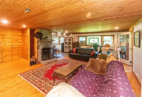 885 Grandview Road Hancock NY 13783