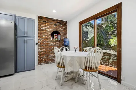 10 Highridge Road Hartsdale NY 10530