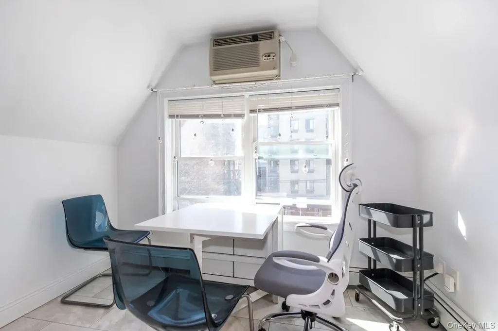 146-11 35th Avenue Flushing NY 11354