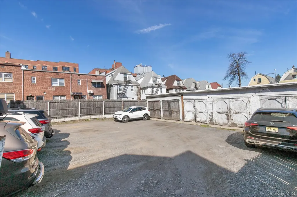 146-11 35th Avenue Flushing NY 11354