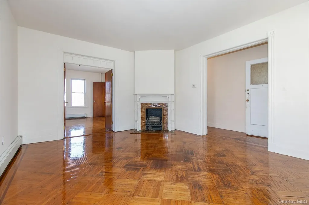 146-11 35th Avenue Flushing NY 11354
